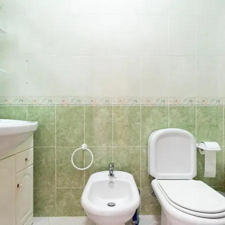 Fantastico T2 Ac Wi-fi E Tv Cabo 2wc * Altura